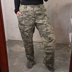 US Air Force Digital Camouflage Cargo Pants Unisex Size 32” Waist